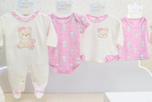 Primer Día Abrazo de Oso Jardín Niña