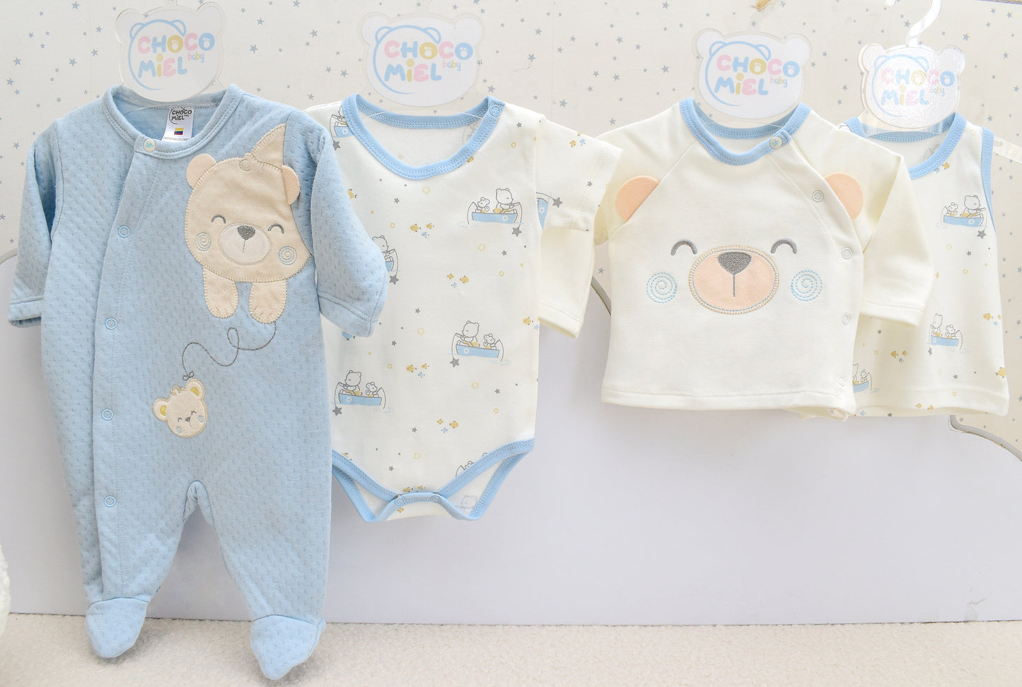 Primer Día Barquito de Osos Deluxe Niño