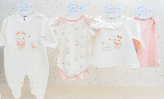 Primer Día Gaticas de Campo Rosa Claro Niña