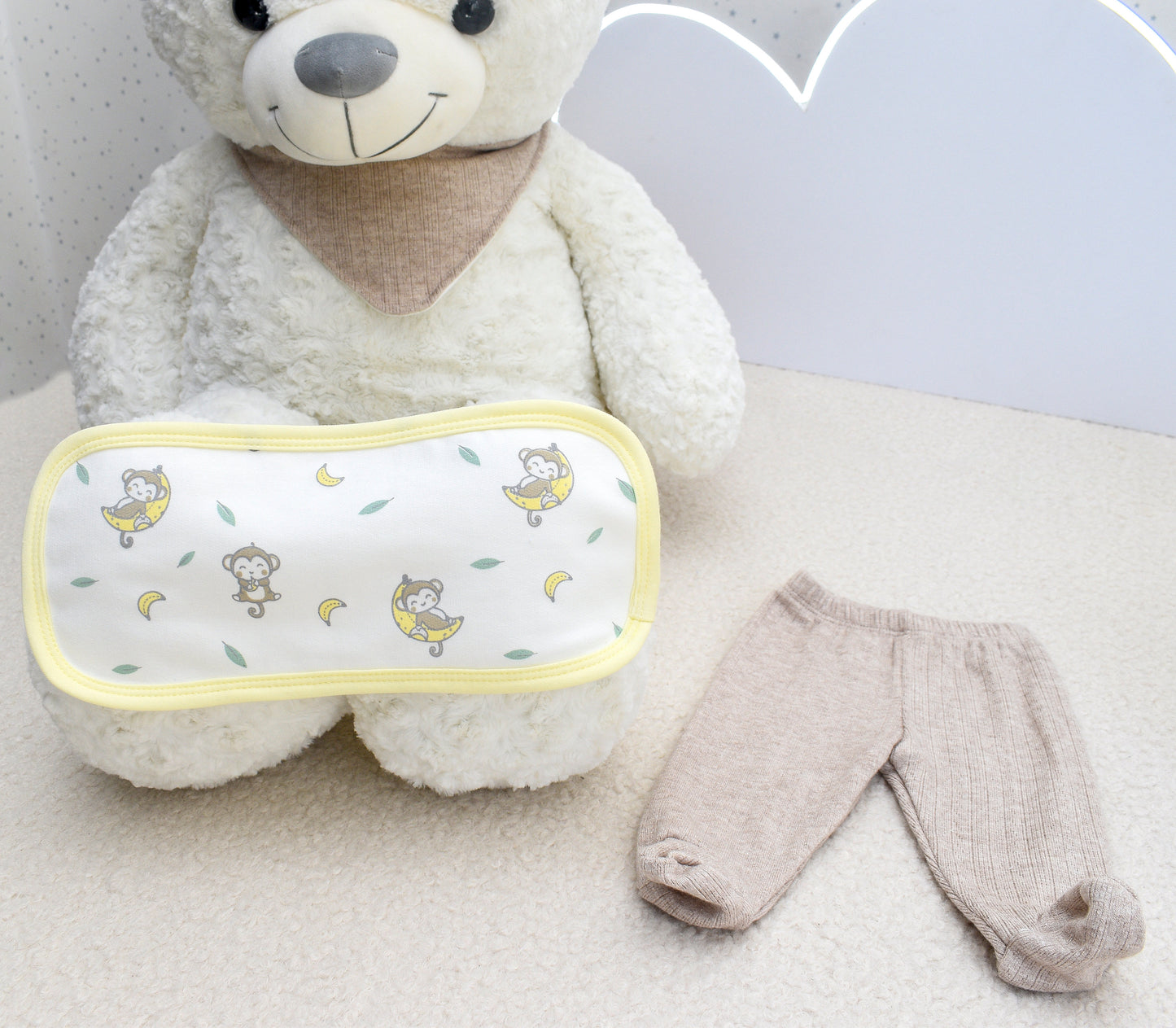 Primer Día Monkey Bananas Niño