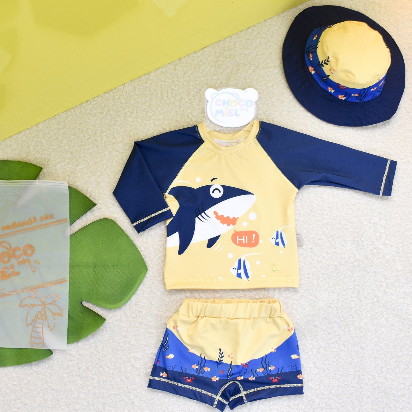Traje de Baño Tiburón 3 Piezas Niño amarillo