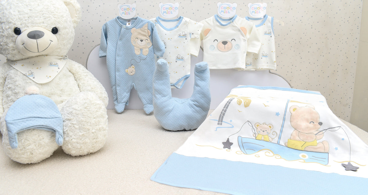 Primer Día Barquito de Osos Deluxe Niño