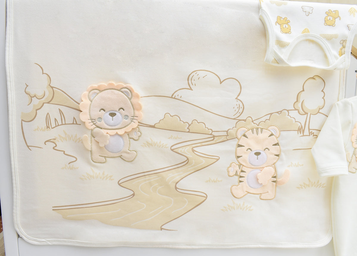 Primer Día León y Tigre Niño 916