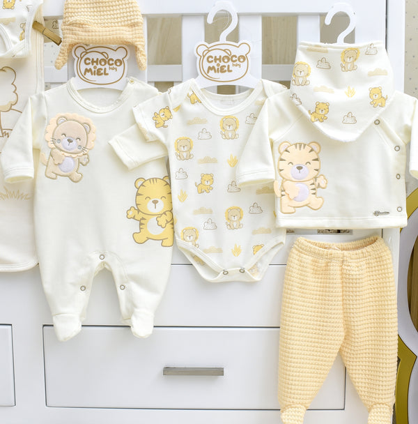 Primer Día León y Tigre Niño 916