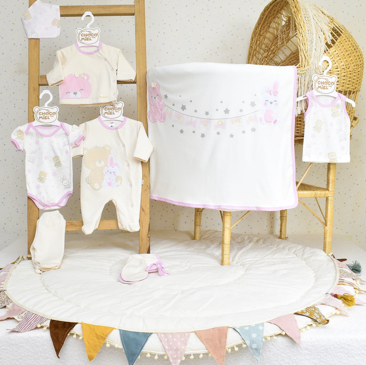 Primer Día Osa Conejita Welcome Niña 907